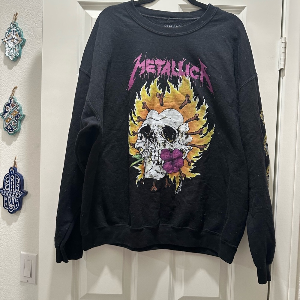 Black Graphic Crewneck Sweater